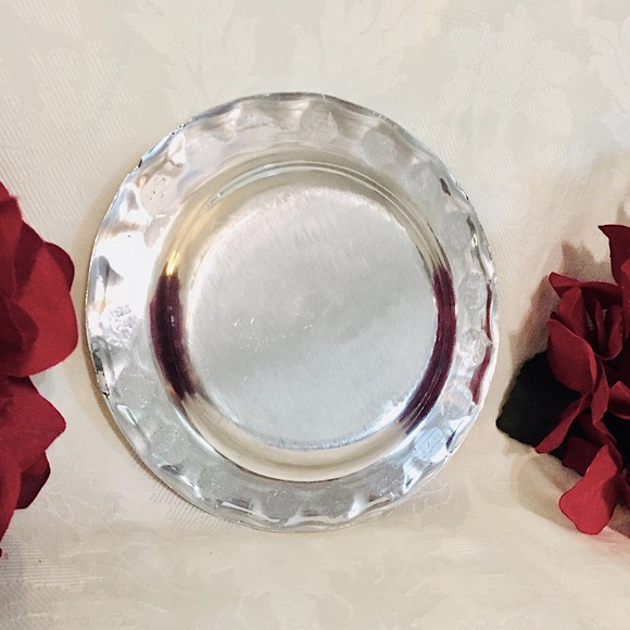 Vintage Like New Small Silver Design Serving Dish - Picture 6 of 8